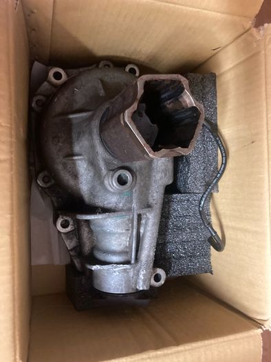 Bmw E70 E71 E72 X5 X6 Front Axle Differential Carrier 3.64
