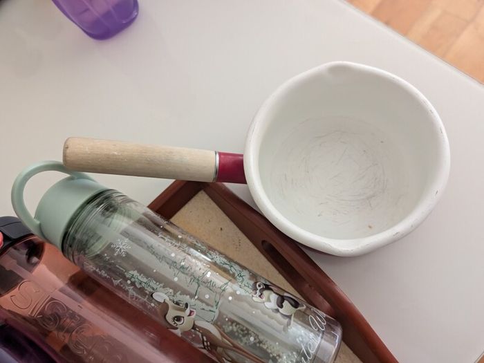 Various kitchen Bits - Bottles, Tray & Pot