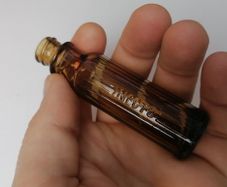 26 - Vintage Inecto Ribbed Hair Dye Brown Glass Bottle