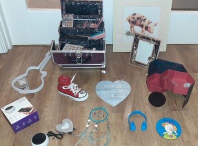 Girls accessories