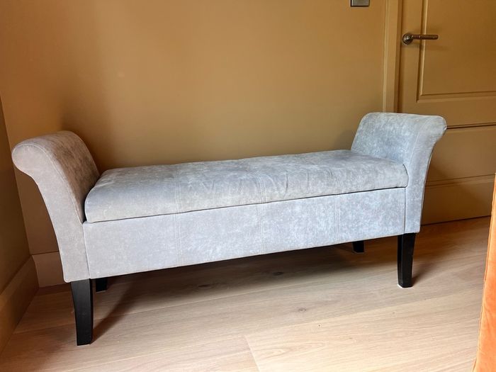 Seat bench