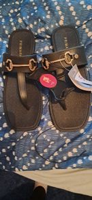 sandles