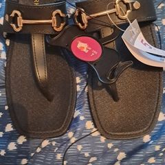 sandles