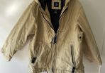 Baby Gap beige jacket with hood and 2 pockets age 3