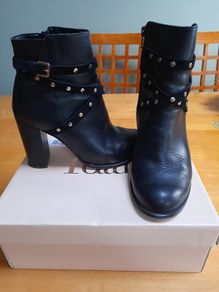 Black leather studded boots Faith size 6