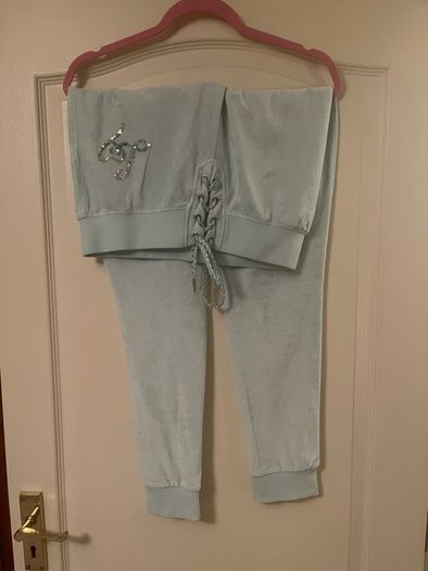 traksuit lipsy London