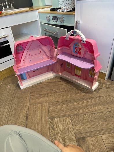 dolls house