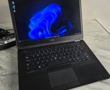 DELL Latitude E5470