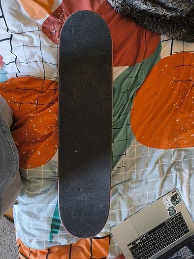 skateboard