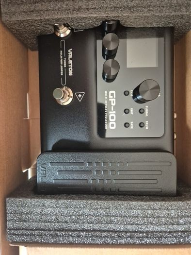 Valeton GP-100 Multi-effects pedal