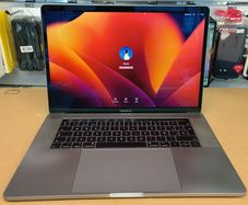 Touch Bar Apple MacBook Pro 15 Model:  A1707 (2017) 15.4'' Intel i7 @ 2.80 GHz 512GB SSD 16GB RAM Space Grey (Battery Cycle: 0) Excellent