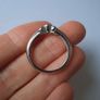 18ct white gold diamond ring 3 stones Image 2