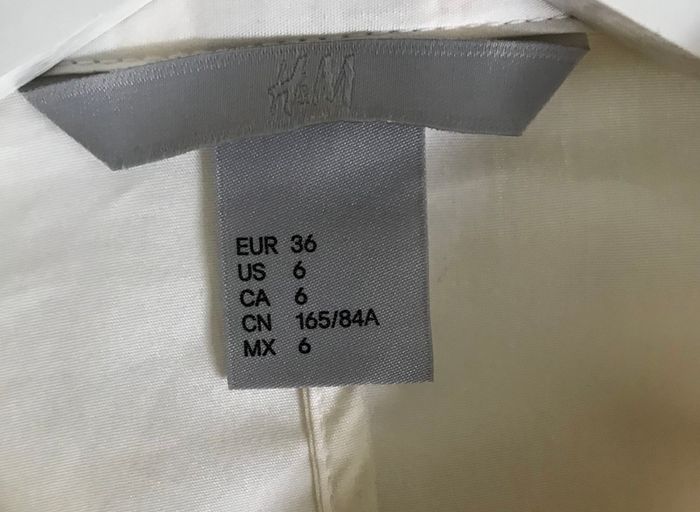 2 H&M shirts