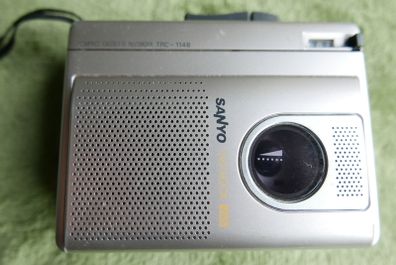 Vintage Sanyo Dictation Machine - Compact Cassette Recorder Sanyo - VGC (TRC-1148)