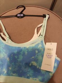 2 pack size 8 crop sports tops