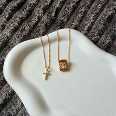 gold plated necklace