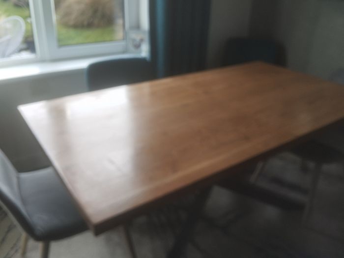 Extending dining  table
