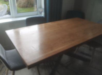 Extending dining  table