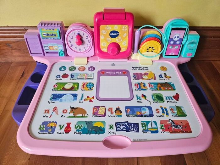 VTech Draw and Learn Activity Desk