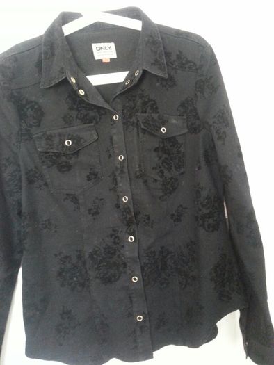 Black Pattern Shirt