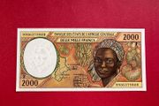 Equatorial Guinea  2000 Francs  1999 ( Uncirculated )