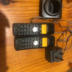 2 x Panasonic KX-TGA720E with charger WORKING
