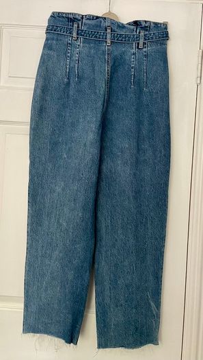 Abercrombie & Fitch Paper Bag High Rise Mom Jeans - Size 29 - Raw Hem