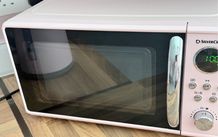 Silvercrest Pink Microwave
