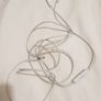 vivo white wired headphones earphones Image 2