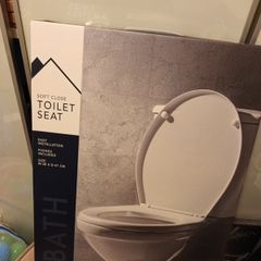 Brand new sealed Soft closeToilet seat