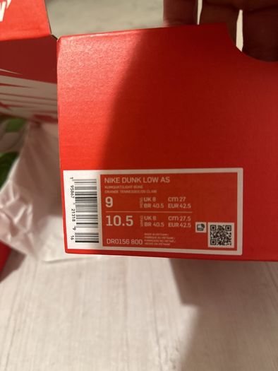 Nike Dunk Low Uk 8 brand new