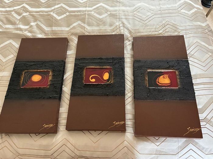 Saoirse original art pieces