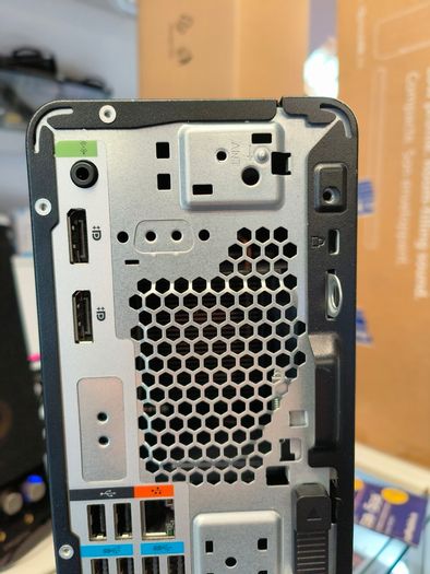 HP Z2 SFF G5 Workstation Intel Core i7-10700F 16GB 1TB SSD Windows 11 Pro