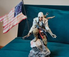 Assassin's Creed III Freedom Edition Statue