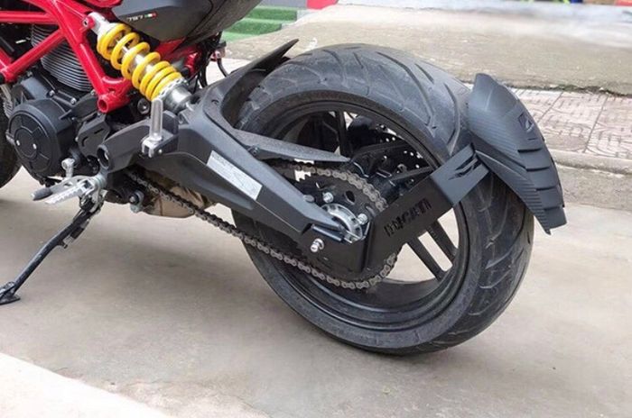 Ducati rear wheel guard