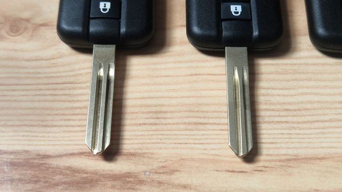 Nissan Blank Keys and Key Fobs