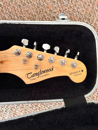 Tanglewood Nevada electric guitar Mint condition (Used once)
