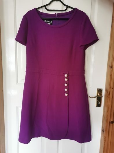 Boutique moschino pearl embellished 100% wool dress UK 16