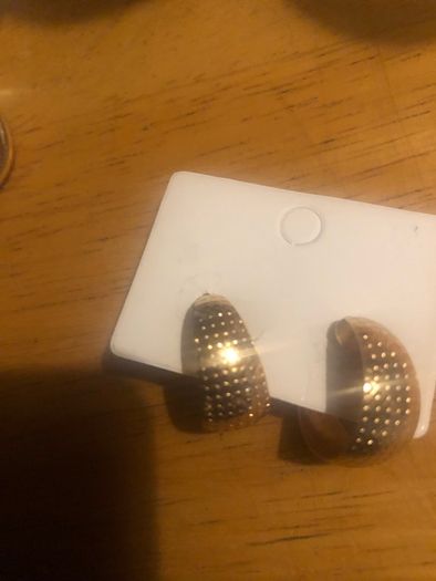 gold coloured Earrings