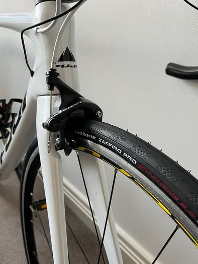 Fuji (full carbon, Ultegra Di2)