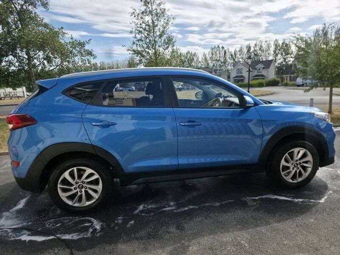 Hyundai Tuscon