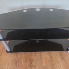 TV stand, suits TV upto 43 inch