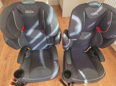 Graco car seat x 2 with bottle holder and isofix anchoring points, suits 15 to 36 kg, Good condition