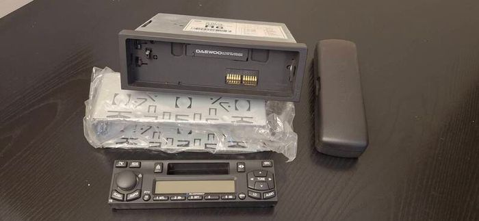 Car radio, as new