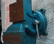 9x4 vice good condiction