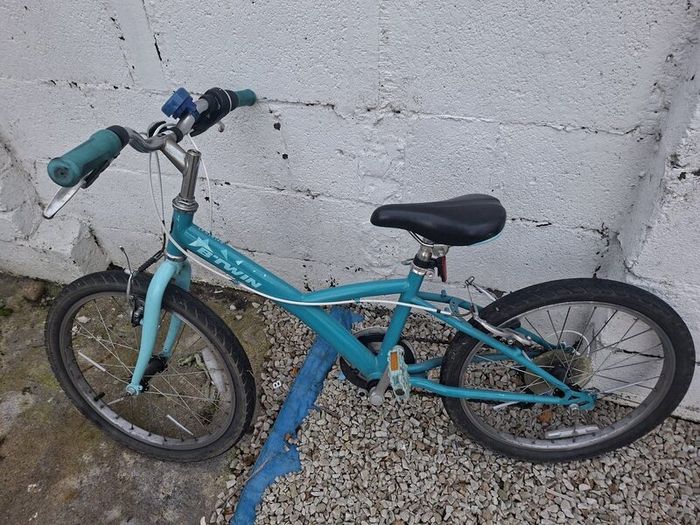Boys bike