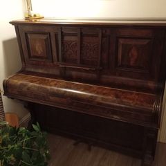 Derwent Upright Piano