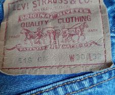 vintage levis red tab