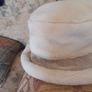 Ladies fur hat Image 5