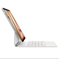 APPLE iPad Pro 13" (M4) Magic Keyboard